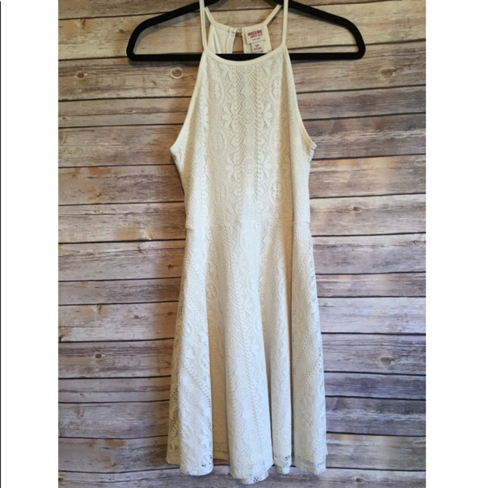 💎 Creme Colored A-Line Lace Summer Dress